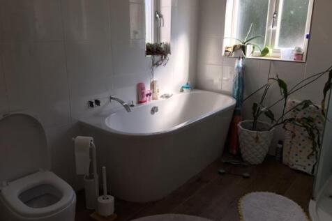 Bath.JPG