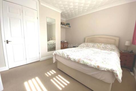 Browning Drive, St Neots photo 4