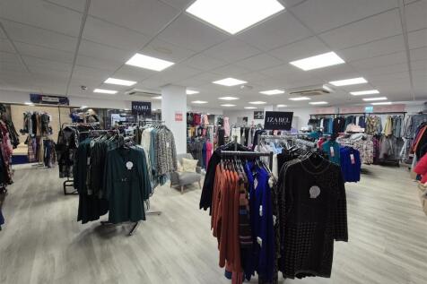 Commercial Property to rent Image 5