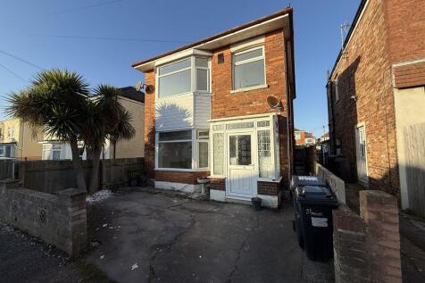 Bournemouth, BH8 - property photo