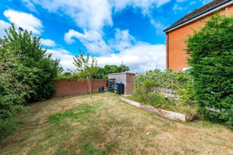 Garden to rear
