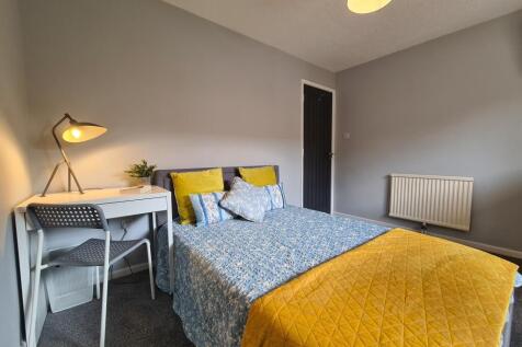 Balderston Court photo 2