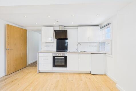 CAM02119G0-PR0494-STILL007