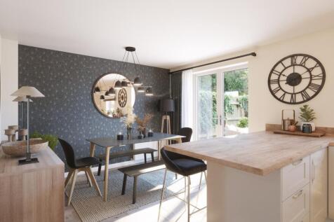 kitchen diner leading to garden