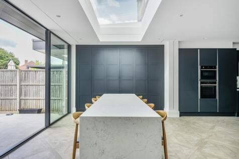 1304645-6-6849c2f...