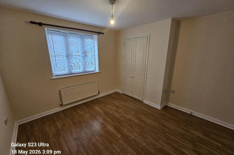 Tall Pines Road, Witham St. Hughs, Lincoln, Lincolnshire, LN6 photo 3