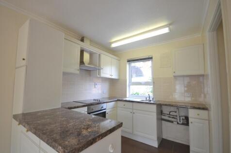 Kitchen / Dining Roo