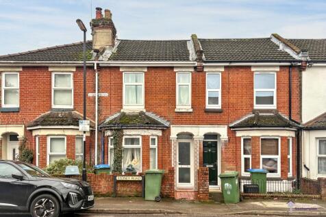 THREE BEDROOM HOUSE - SYDNEY ROAD