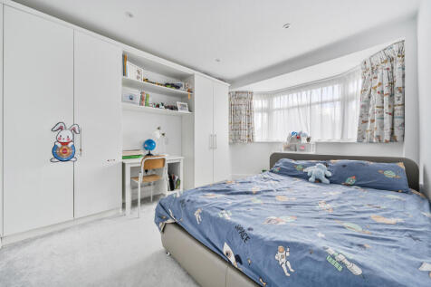 1346023-15-68b1d2...