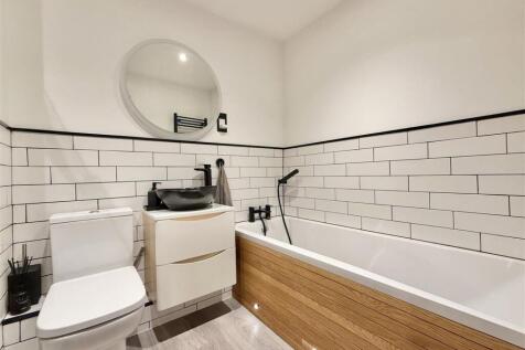 Family  Bathroom.jpg