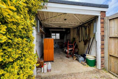 GARAGE 1 -1.jpg