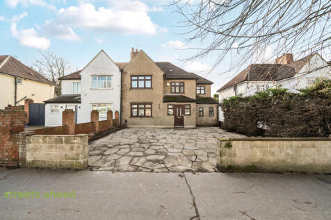 52b405fb-70e3-42b...