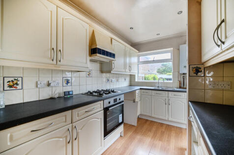 1298550-26-683585...