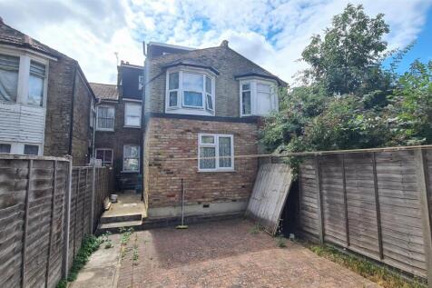 Garden rear