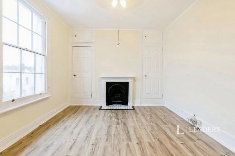 London Road, Cheltenham, GL52 photo 3