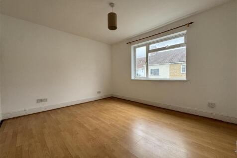 Photo 27-08-2025, 12 12 20.jpg