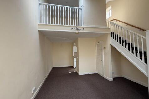 Quantock Rise, Shepshed, Loughborough, LE12 photo 3