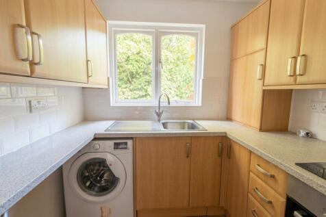 Peplow Close, West Drayton, UB7 photo 5