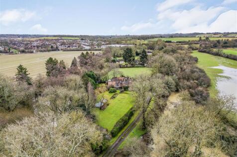 Millmead-Aerials-PorticoMarketing-Nexa-5.jpg