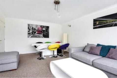 Sitting/Dining Room