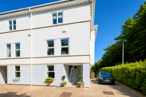 Click to visit Rightmove listing