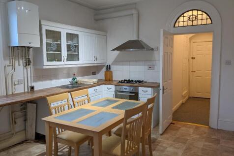 kitchen (1)