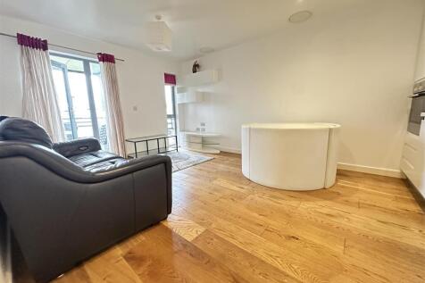 Photo 2025-12-12 14.47.24.jpg