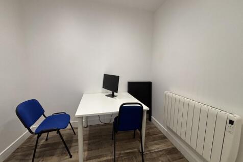 8 High Street, ,  photo 4