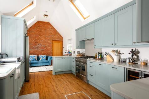 Kitchen/Breakfast