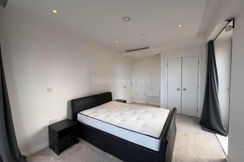 Local Crescent, Hulme Street, Salford photo 5