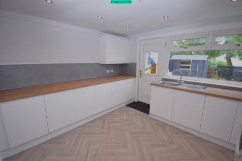 Jubilee Avenue, Deans, Livingston, EH54 8ES photo 4