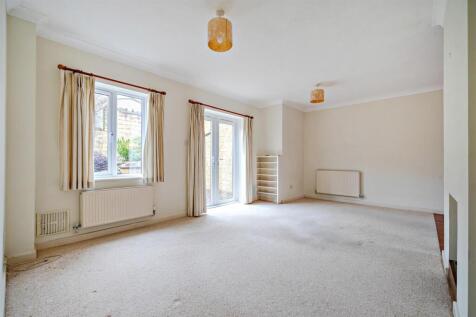Living Room II.jpg