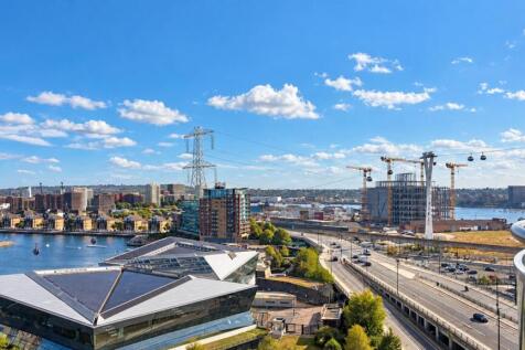 2 Bedroom for sale at RoyalVictoria, by barrain lo