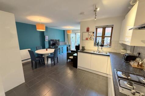 Kitchen Dining A.JPG