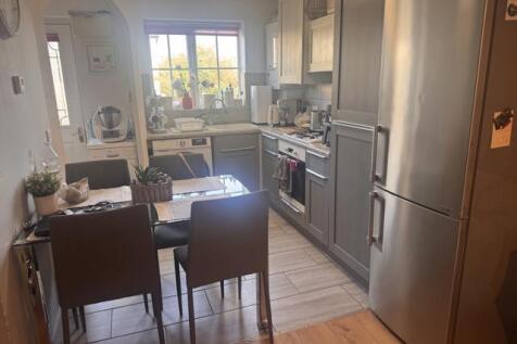 Cheddon Road, Taunton, Somerset photo 4