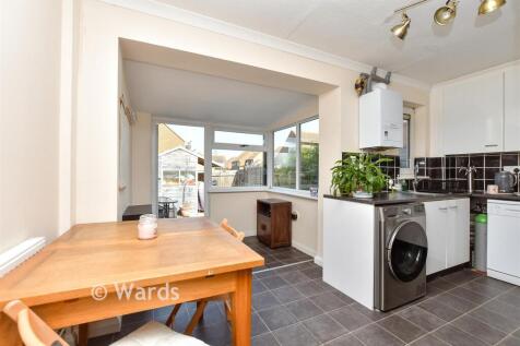 Kitchen/Breakfast Area