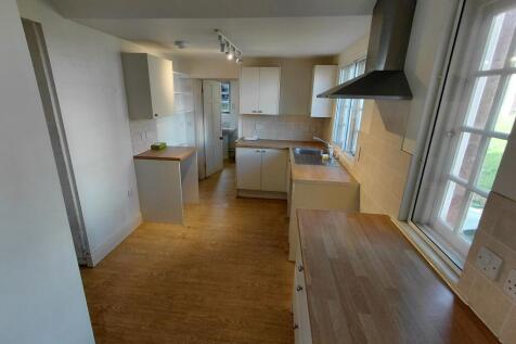 Myrtle Cottage, Broadclyst, Devon photo 4
