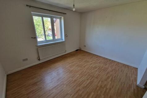 Styles Close, Leamington Spa photo 5