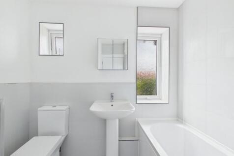 South Farm Road, Worthing, BN14 photo 5