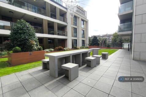 Private Communal Garden