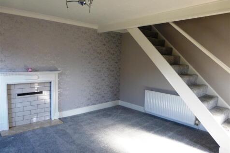 Holly Court, Harworth photo 4