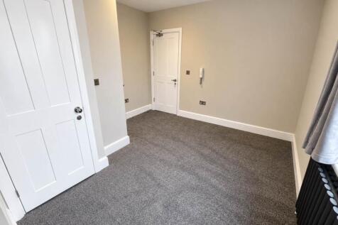 Broadwater Road, Worthing, West Sussex photo 4