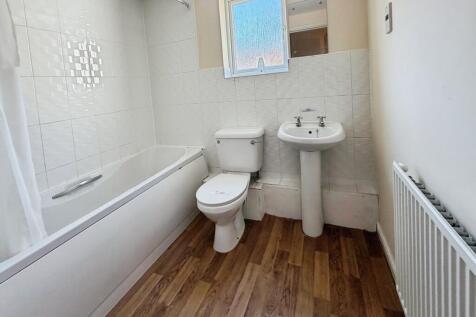 b190fbc1-bathroom