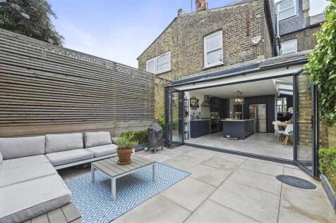 Hadyn Park Road - Garden