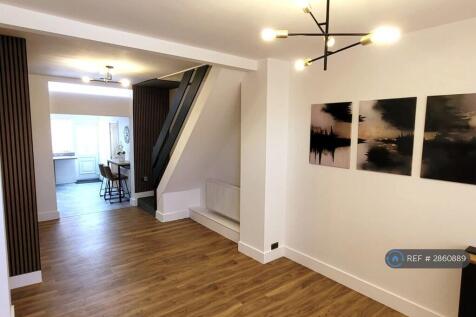Reception / Dining Area