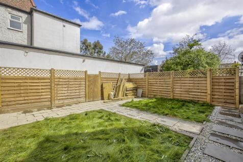 NEW GARDEN SHOT .jpg