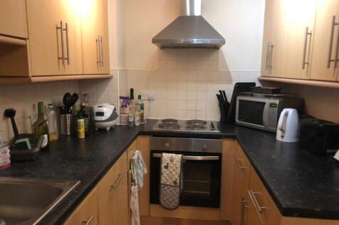 Kitchen photo 1