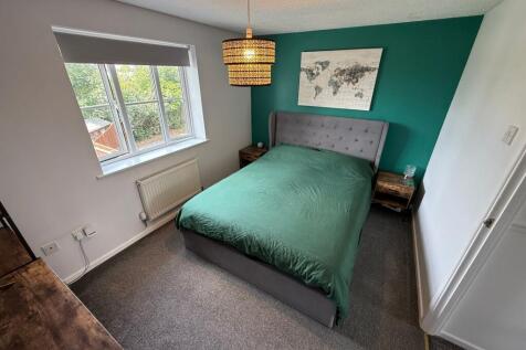 Middle Close, Swadlincote, DE11 photo 5