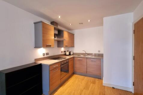 Waterloo Court Leeds LS10 photo 3