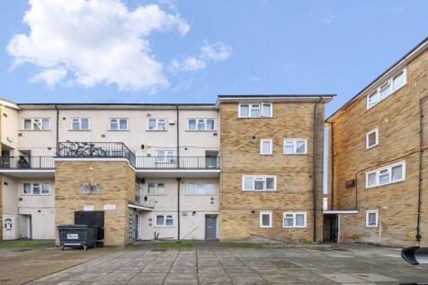 Northolt, UB5 - property photo